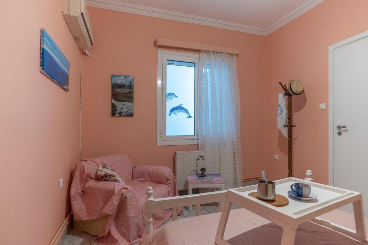 Casa Bonita, House With Private Entrance And Garden, Between Center And Sea أثينا المظهر الخارجي الصورة
