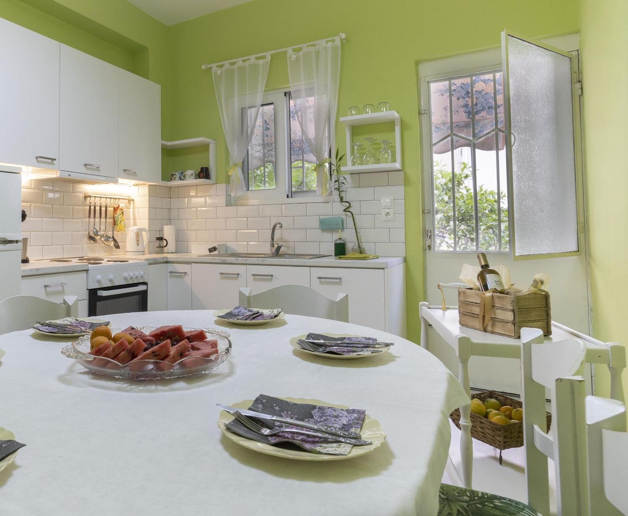 Casa Bonita, House With Private Entrance And Garden, Between Center And Sea أثينا المظهر الخارجي الصورة